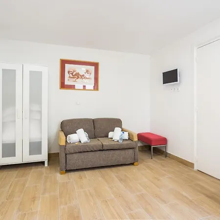 Cmg Porte De Chatillon - Iv 말라꼬프